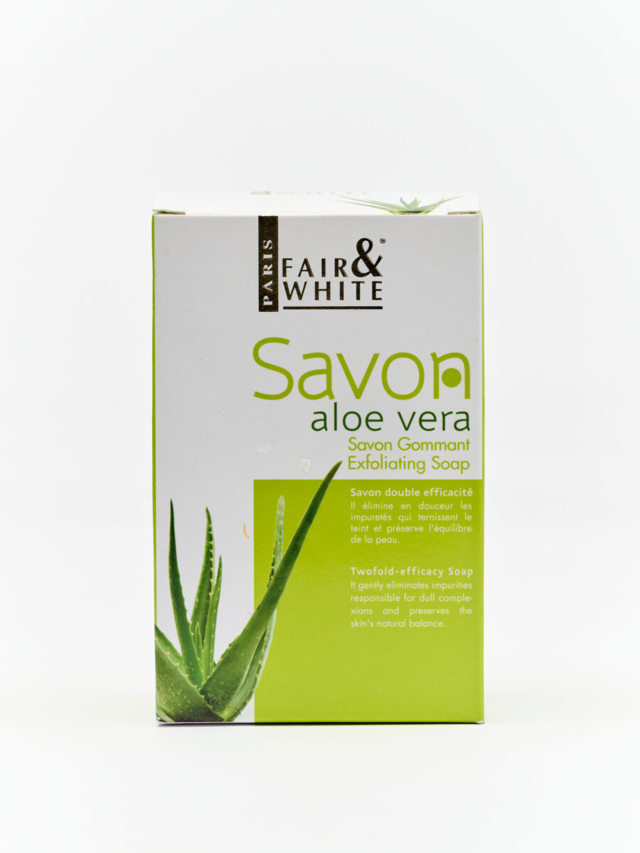 Fair & White savon gommant à l'aloe vera